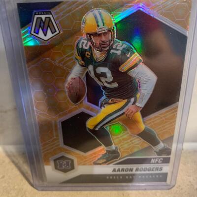 2021 Mosaic NFL SSP Aaron Rodgers rare honeycomb card