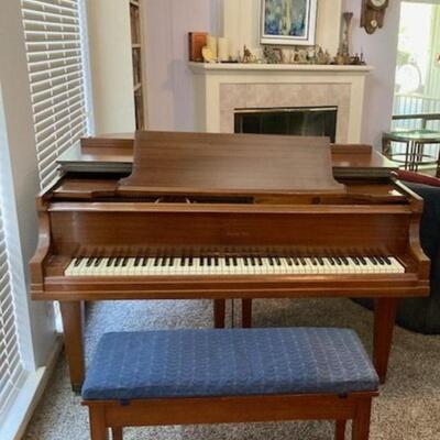 Baldwin Hamilton Mahogany Baby Grand Piano