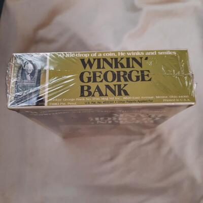 Vintage Winkin George Bank Coin Sorter