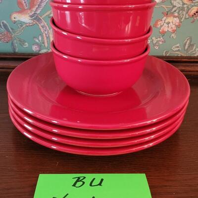 Dinner ware lot