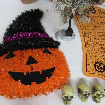 Lot of Cute Halloween Items