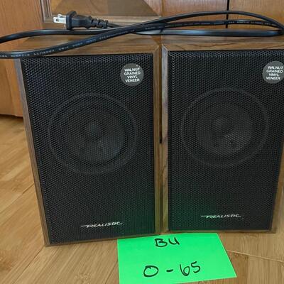 Realistic Speakers