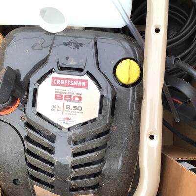 1061 New Open Box Craftmans 2700 max psi Gas Pressure Washer