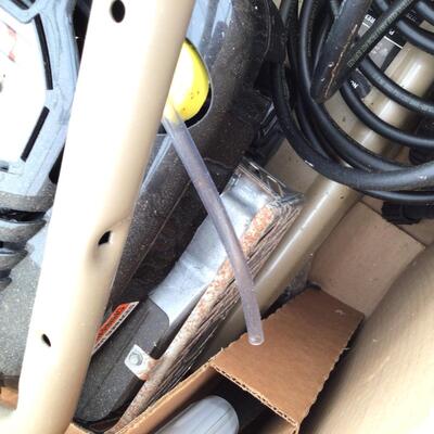 1061 New Open Box Craftmans 2700 max psi Gas Pressure Washer