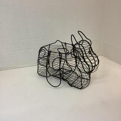 Lot 1048. Decorative Metal Fish Lantern & Black Wire Basket ( Dog )