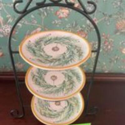 3 Tiered Plate Stand