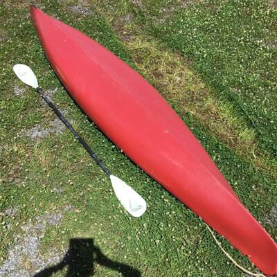 1011 Old Town Loon #138 Kayak w/ Paddle