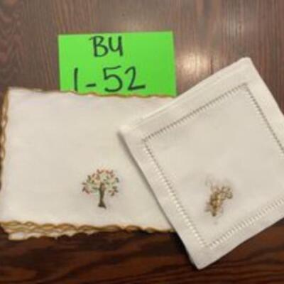 Embroidered Placemats and Napkins