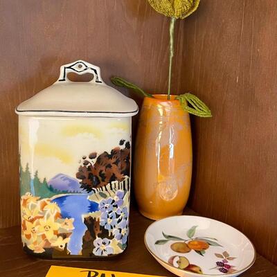 Canister Lot
