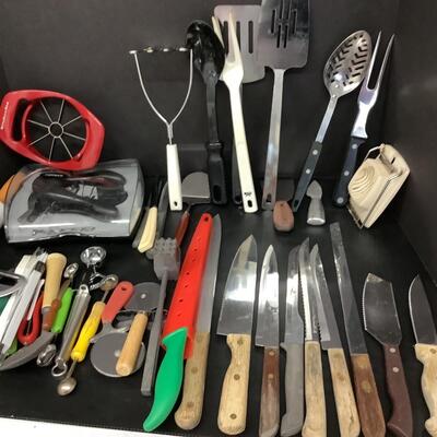 Lot 1080. Lot of Kitchen Utensils/ Knives / Marble Rolling Pin
