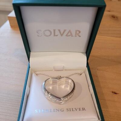 Beautiful Solvar Sterling Silver Heart Mother's Pendent Necklace