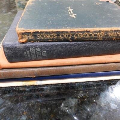 Antique Books - WWI War Poems Christmas Lithos Websters Dictionary Shakespeare