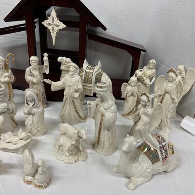 1070 27pc Set of Lenox China Jewels Nativity Set