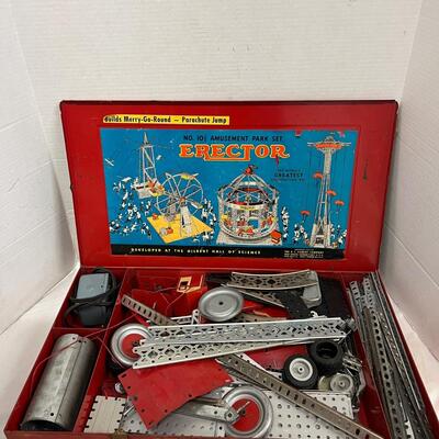 1076 Vintage Erector Set