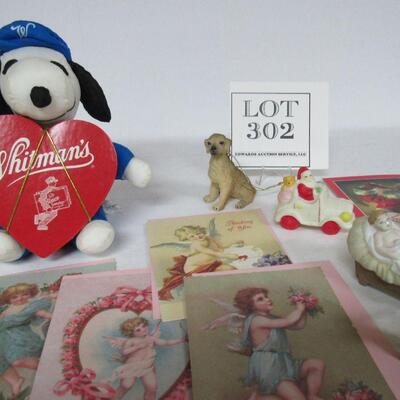 Lot of Valentines Day and Christmas Items