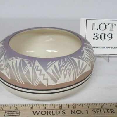 Older Native American Pottery Bowl, Signed Navajo