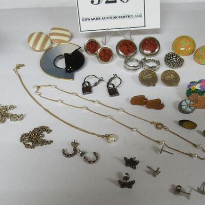 Costume Jewelry Lot: Earrings, Pins, Necklaces