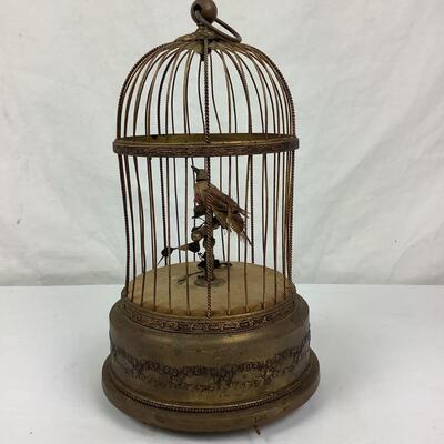 Lot 1105  Antique French Automation Singing Bird in a Cage