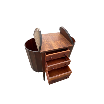 1088 Martha Washington Sewing Stand