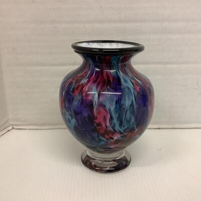 Lot 1106  Beautiful Art Glass Vase byDavid Lindsay & Glass Forge Art Glass Vase
