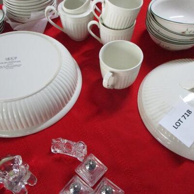 Mikasa Dinnerware