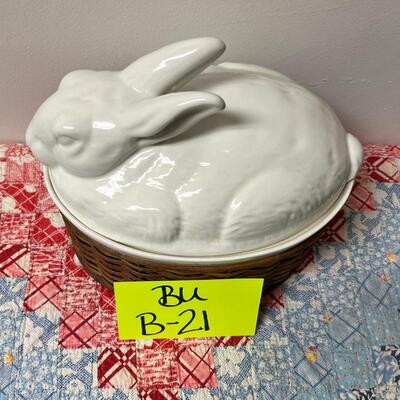 Antique quilt and Bunny Jar