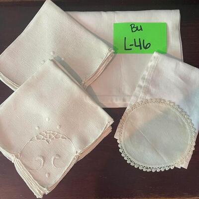 Embroidered Linens Lot