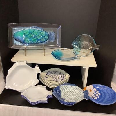 Lot 1134. Glass and Pottery Fish Themed Plates
