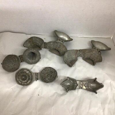 1147 Set of 5 Antique Floral Eppelsheimer  Pewter Ice Cream Molds