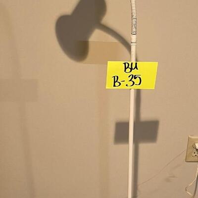 Floor lamp