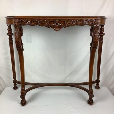 1033 French Style Wooden Console Table w/ Stretcher