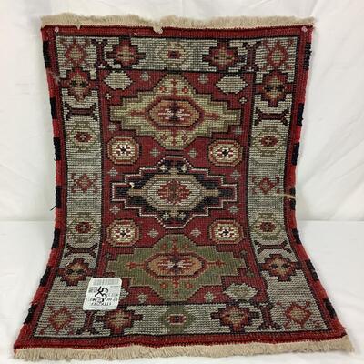 1034 Tribal Style Hand Woven Wool Rug