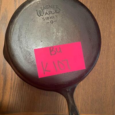 Cast Iron Skillet Lot