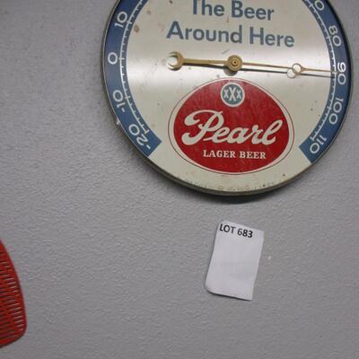 Vintage Pearl Lager Beer Temp Gauge