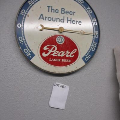 Vintage Pearl Lager Beer Temp Gauge