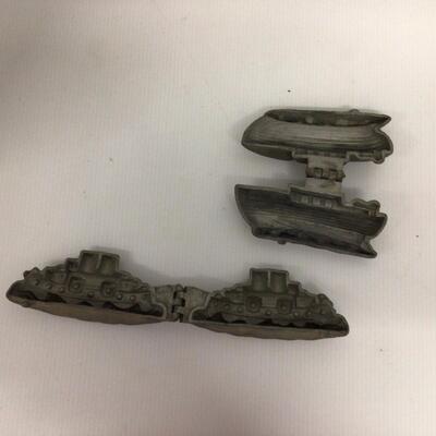 1167 Set of 2 Eppelsheimer Pewter Boat Ice Cream Molds