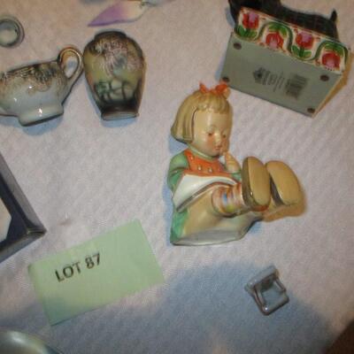 Goebel Crystal Glass Plate/Hummel Figurine and other