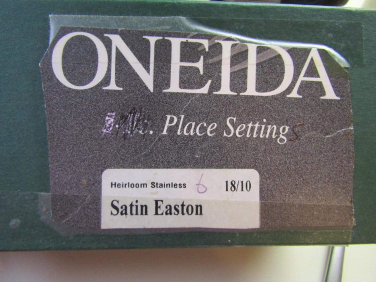 Six Place Settings Oneida Stainless Flatware Satin Easton Pattern (5