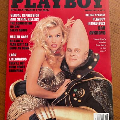 Playboy 8/93 Dan Aykroyd - Cone heads