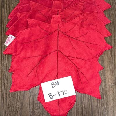 Red leaf placements
