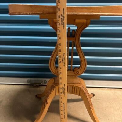 Harp table