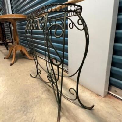 Metal plant stand and basket