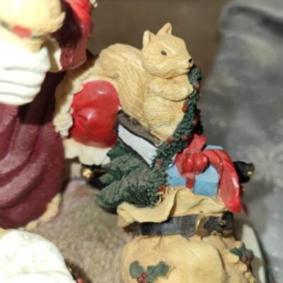 Christmas lot; Santa music box