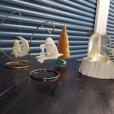 Box lot FULL of Christmas decor