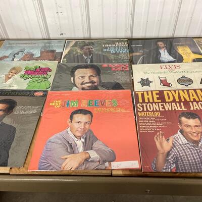 P1- Lot of 21 Records