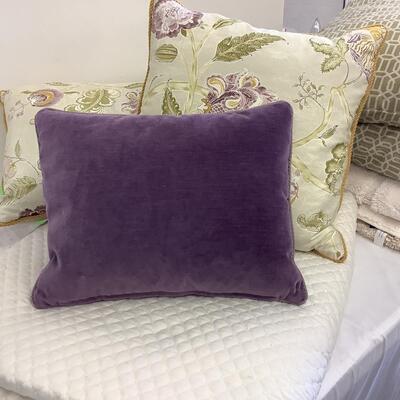 Lot 1175. Damask by Charter Club Bedspread and Decorative Pillow Lot