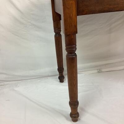 1037 Vintage Oak Tavern Table