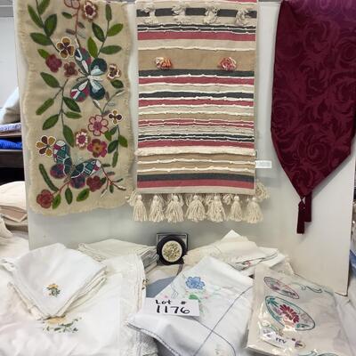 Lot 1176 Large Lot of table Linens/Runners