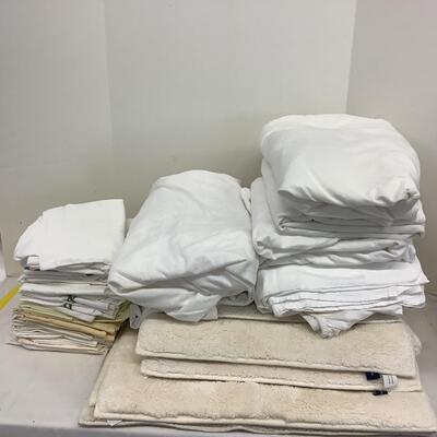 Lot 1177. Large Lot of Sheets, Floor Mats  Landsâ€™ End & Simply Vera