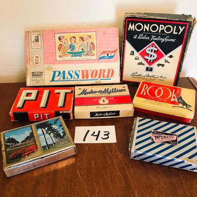 Lot of vintage games & cards